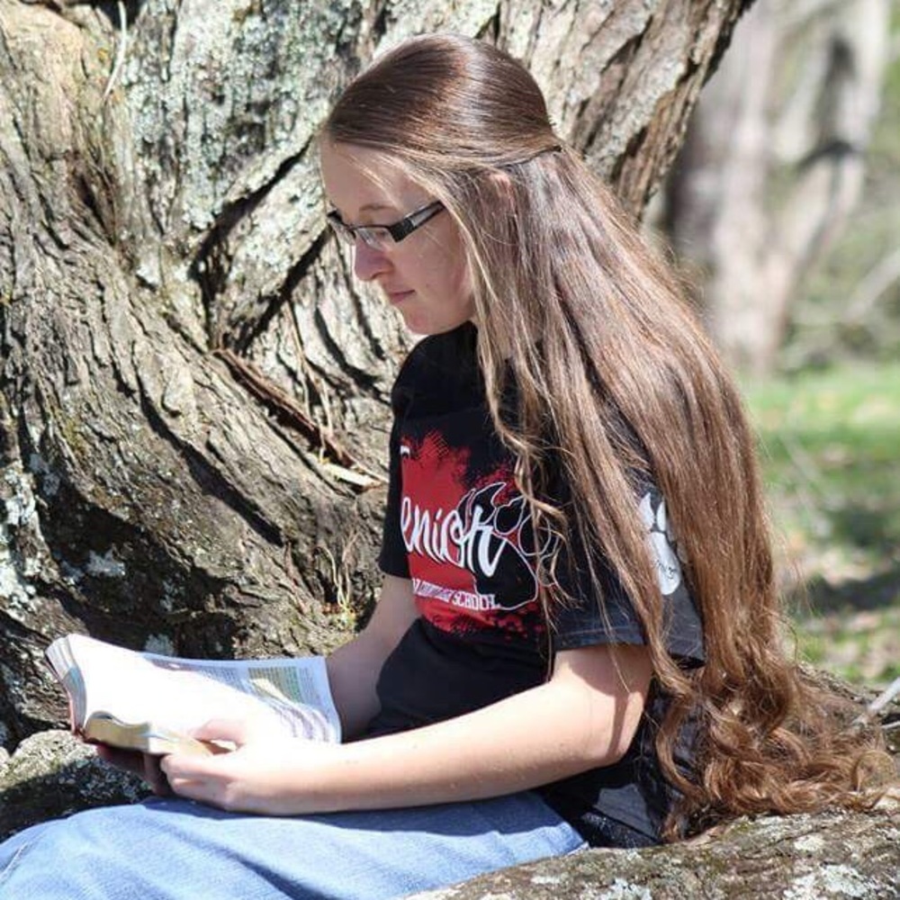 Meet your Posher, Casey